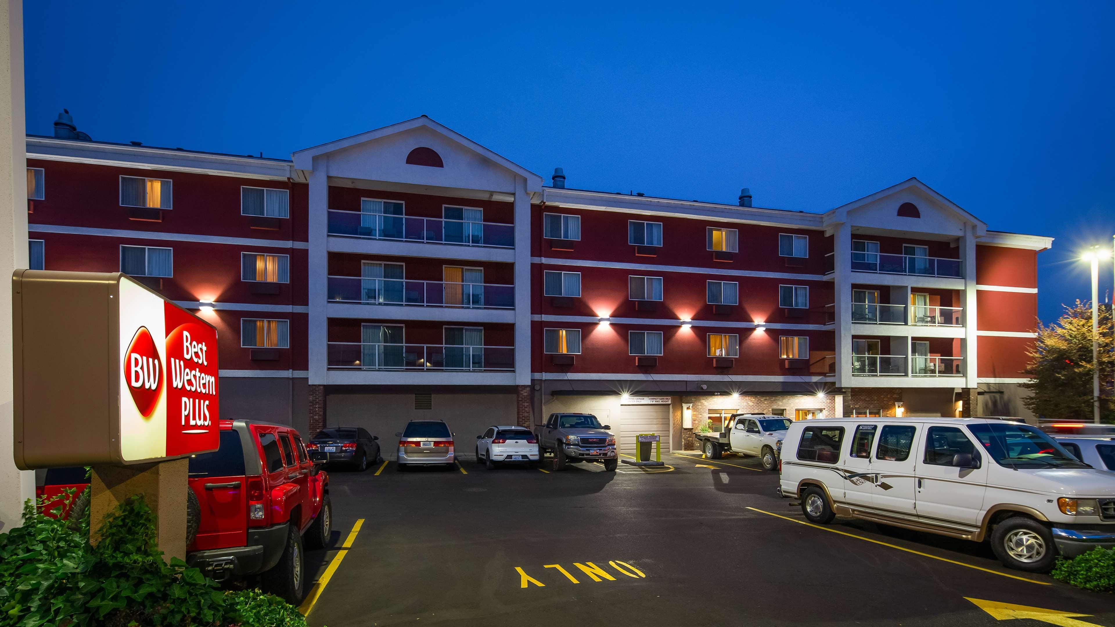 Western Center Hotel 3*