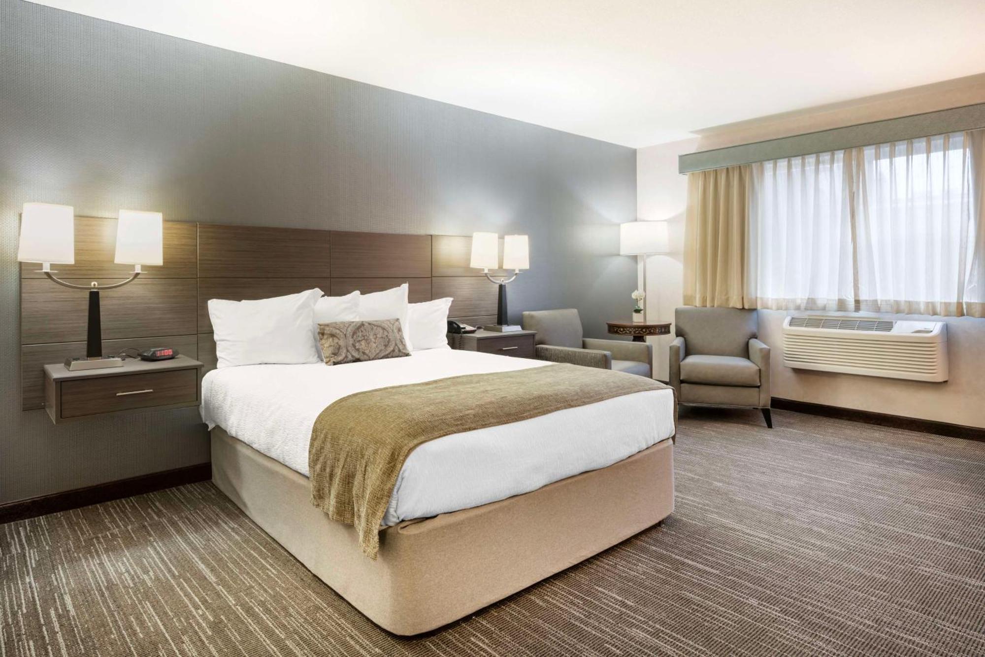 Hotel Western Center 3*