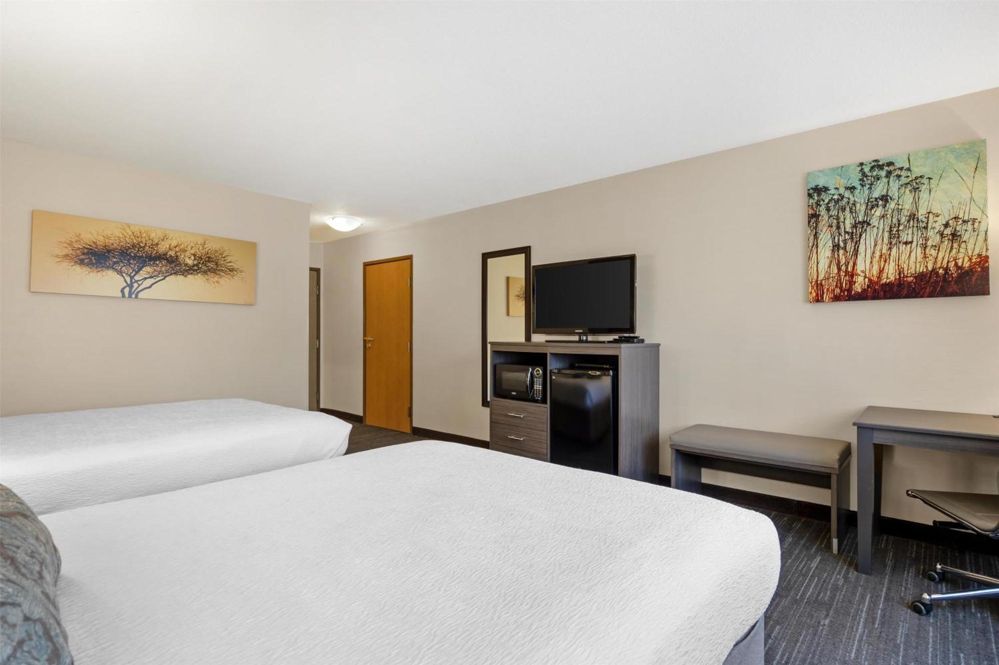 Western Center Hotel 3*