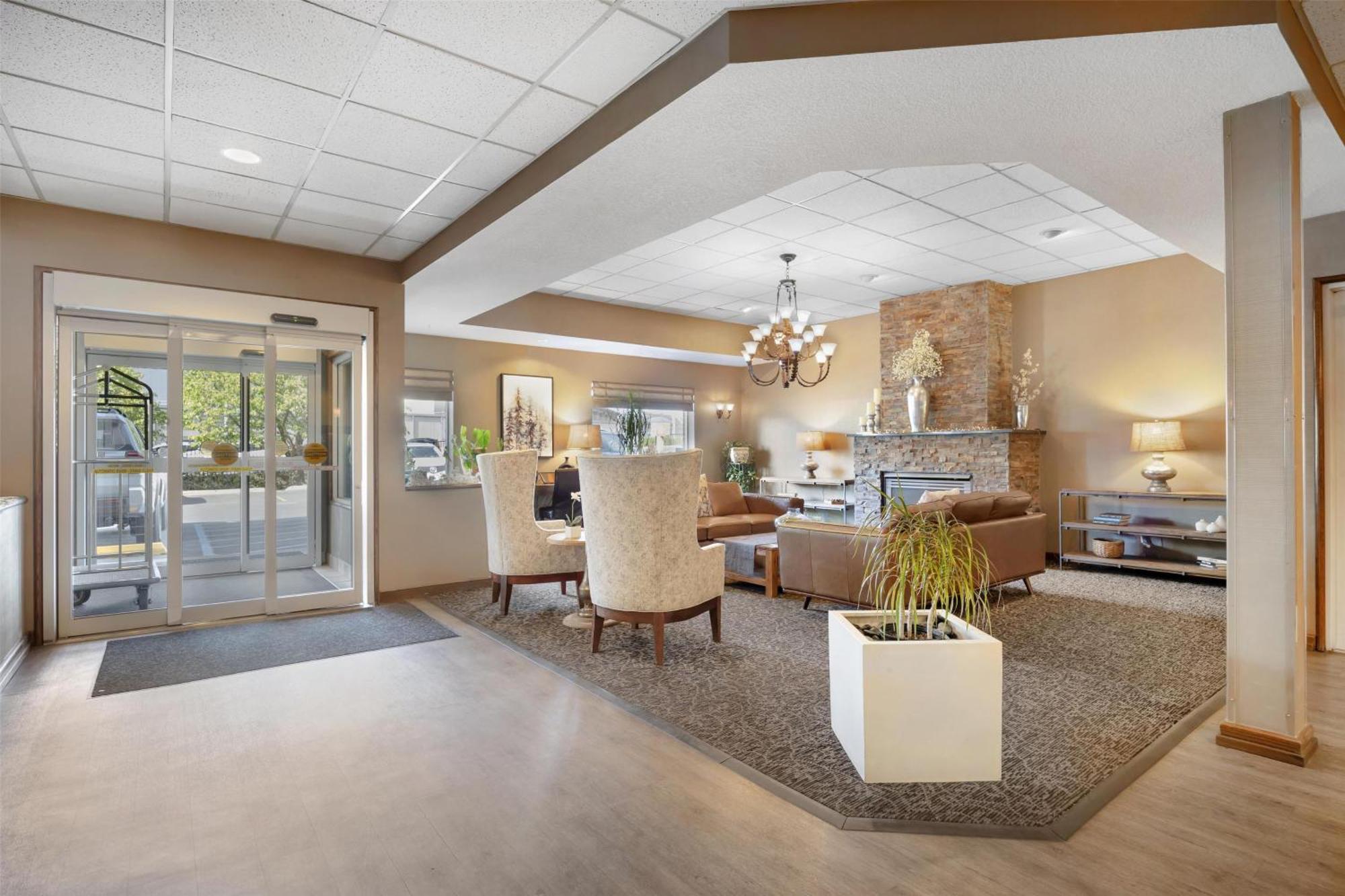 Western Center Hotel 3*