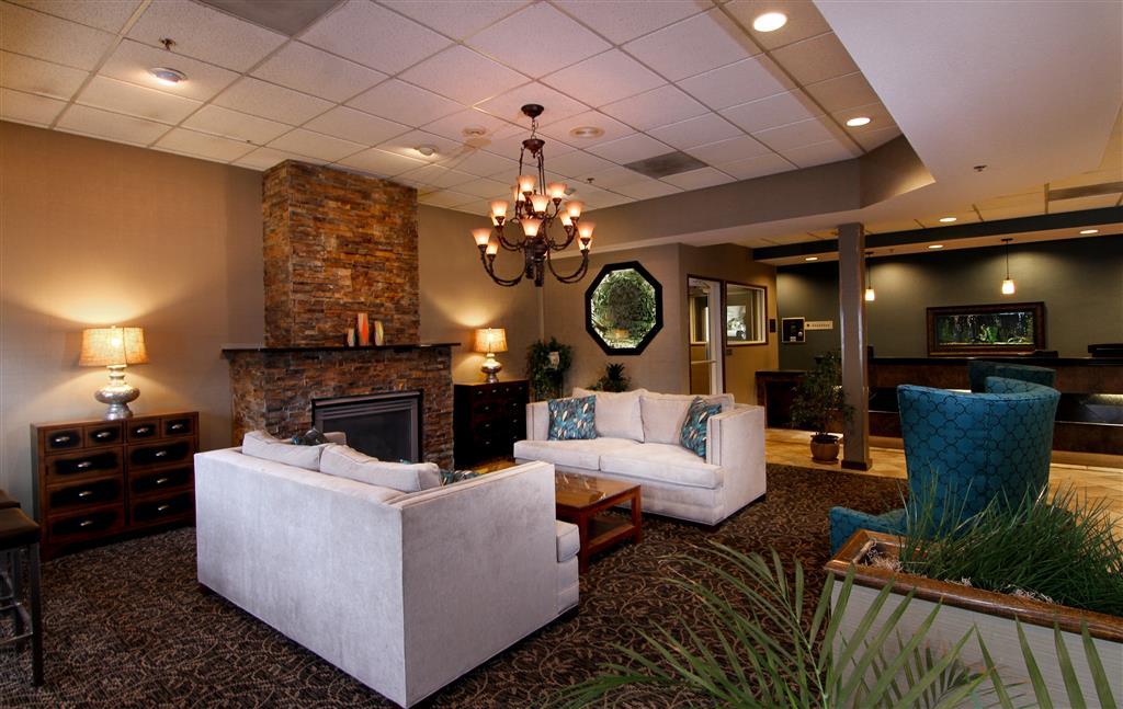 Western Center 3*